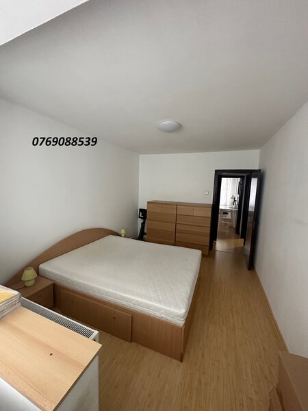 Drumul Taberei, Valea Ialomitei, Materna